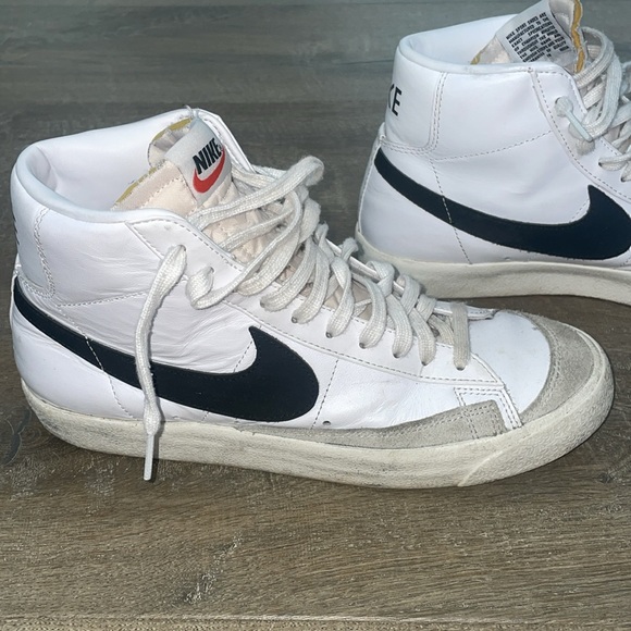 Nike High Top Blazers - Picture 2 of 6